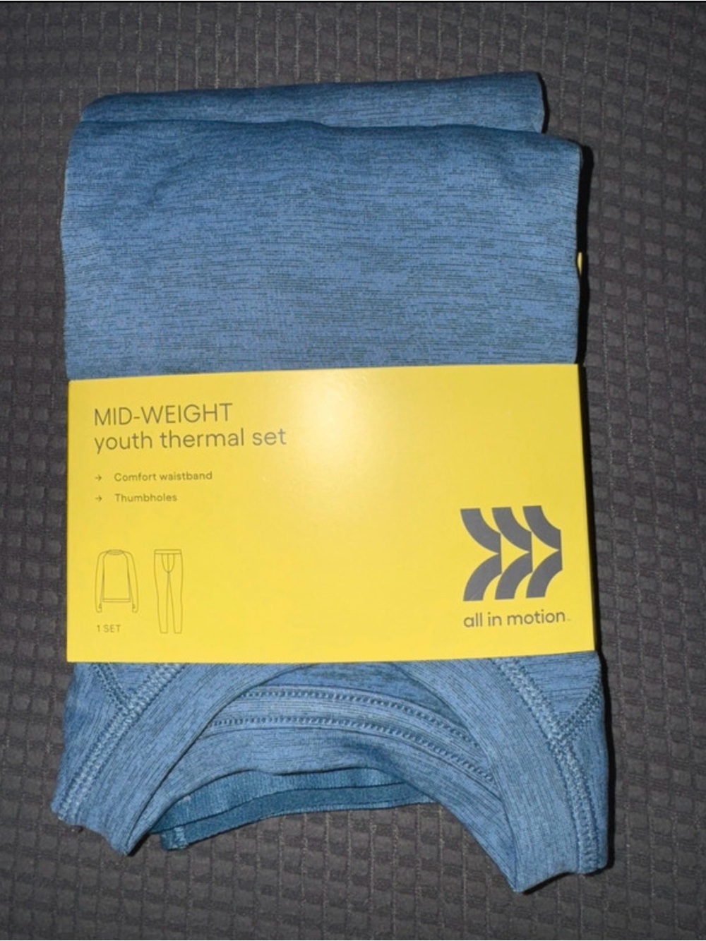 all in motion Blue Mid-Weight Youth Thermal Set